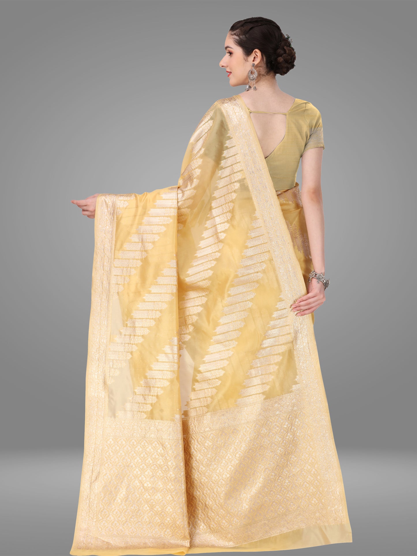 Gold Orgenza Banarasi Jacquard Saree with Blouse Piece